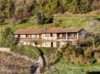 Foto 1 di 18: ESCLUSIVA PROPRIETA' IN VENDITA IN VALLE D'ASTINO - BERGAMO