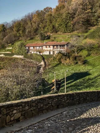 Foto 2 di 18: ESCLUSIVA PROPRIETA' IN VENDITA IN VALLE D'ASTINO - BERGAMO