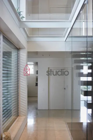 Foto 21 di 30: Vendesi elegante residenza contemporanea immersa nel verde alle porte di Bergamo