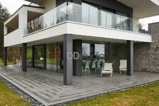 Foto 2 di 30: Vendesi elegante residenza contemporanea immersa nel verde alle porte di Bergamo