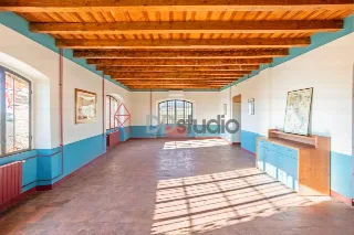 Foto 14 di 42: VENDESI PRESTIGIOSO COMPLESSO IMMOBILIARE STORICO CON PARCO SECOLARE NEL CUORE DI MONTELLO