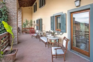 Foto 12 di 33: PRESTIGIOSA DIMORA IN ZONA SEMI COLLINARE - MOZZO