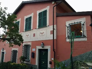 Foto 28 di 29: VENDESI VILLA CON PISCINA A CHIAVARI