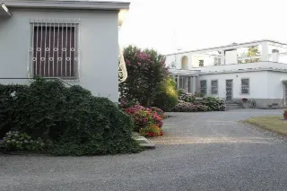 Foto 4 di 13: IMPORTANTE PROPRIETA' A SERIATE IN POSIZIONE STRATEGICA
