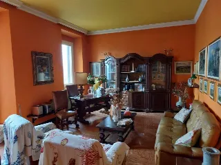 Foto 8 di 32: Vendesi Villa d'epoca liberty con accesso diretto al fiume