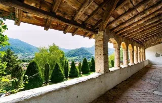Foto 4 di 11: VENDESI ANTICO EDIFICIO STORICO A BORGO DI TERZO - VAL CAVALLINA