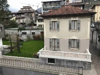 Foto 2 di 7: VENDESI VILLA LIBERTY RECENTEMENTE RISTRUTTURATA