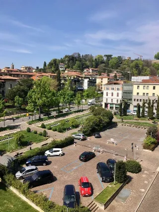 Foto 1 di 13: Ufficio in vendita a Bergamo Centrale