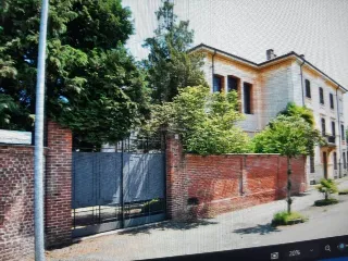 Foto 4 di 7: Villa unifamiliare fine '800 con parco privato a Ghemme