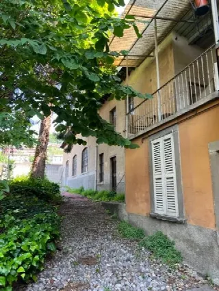 Foto 4 di 5: CENTRO STORICO DI ALZANO LOMBARDO - CASA INDIPENDENTE -
