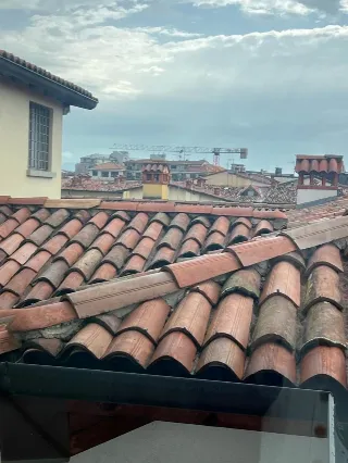 Foto 3 di 14: VENDESI ATTICO DI 110MQ IN BORGO STORICO - PIAZZA PONTIDA