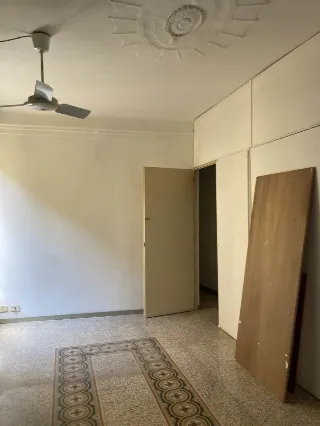 Foto 9 di 10: Vendesi appartamento da ristrutturare nella splendida cornice in via S. Tomaso