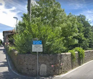 Foto 14 di 15: Tenuta-complesso in vendita a Mapello Bergamo Valtrighe