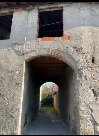 Foto 3 di 7: Rustico da ristrutturare.