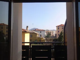 Foto 10 di 16: Grande appartamento trilocale con terrazza abitabile