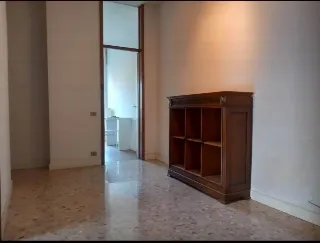 Foto 6 di 16: Grande appartamento trilocale con terrazza abitabile