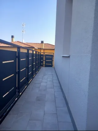 Foto 9 di 16: Grande appartamento trilocale con terrazza abitabile