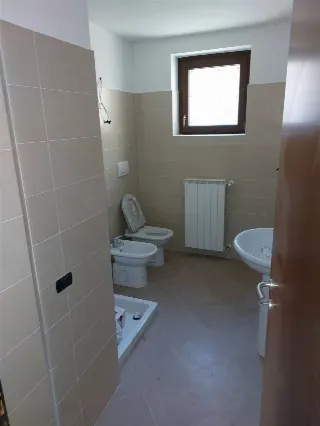 Foto 12 di 21: VENDESI BILOCALI / TRILOCALI A FOPPOLO
