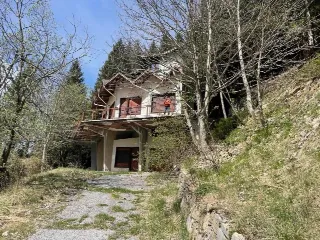 Foto 2 di 5: Colle Vareno immobile commerciale da ristrutturare