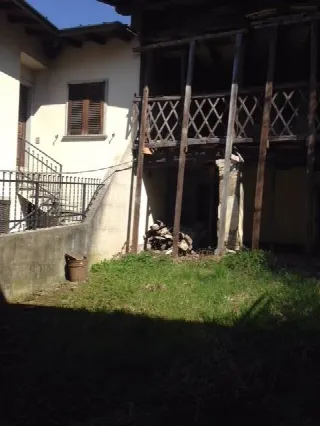 Foto 2 di 19: Rustico casale in vendita a Peia Bergamo
