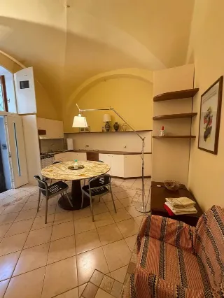 Foto 2 di 18: CITTA' ALTA - AFFITTASI BILOCALE