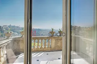 Foto 7 di 28: Prestigioso appartamento in Villa sui Colli