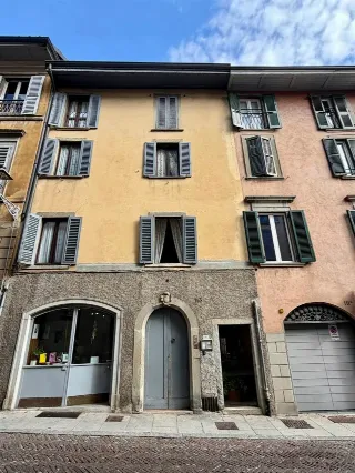 Foto 21 di 23: Via Pignolo Alta - vendesi bilocale con ampio spazio esterno ad uso esclusivo